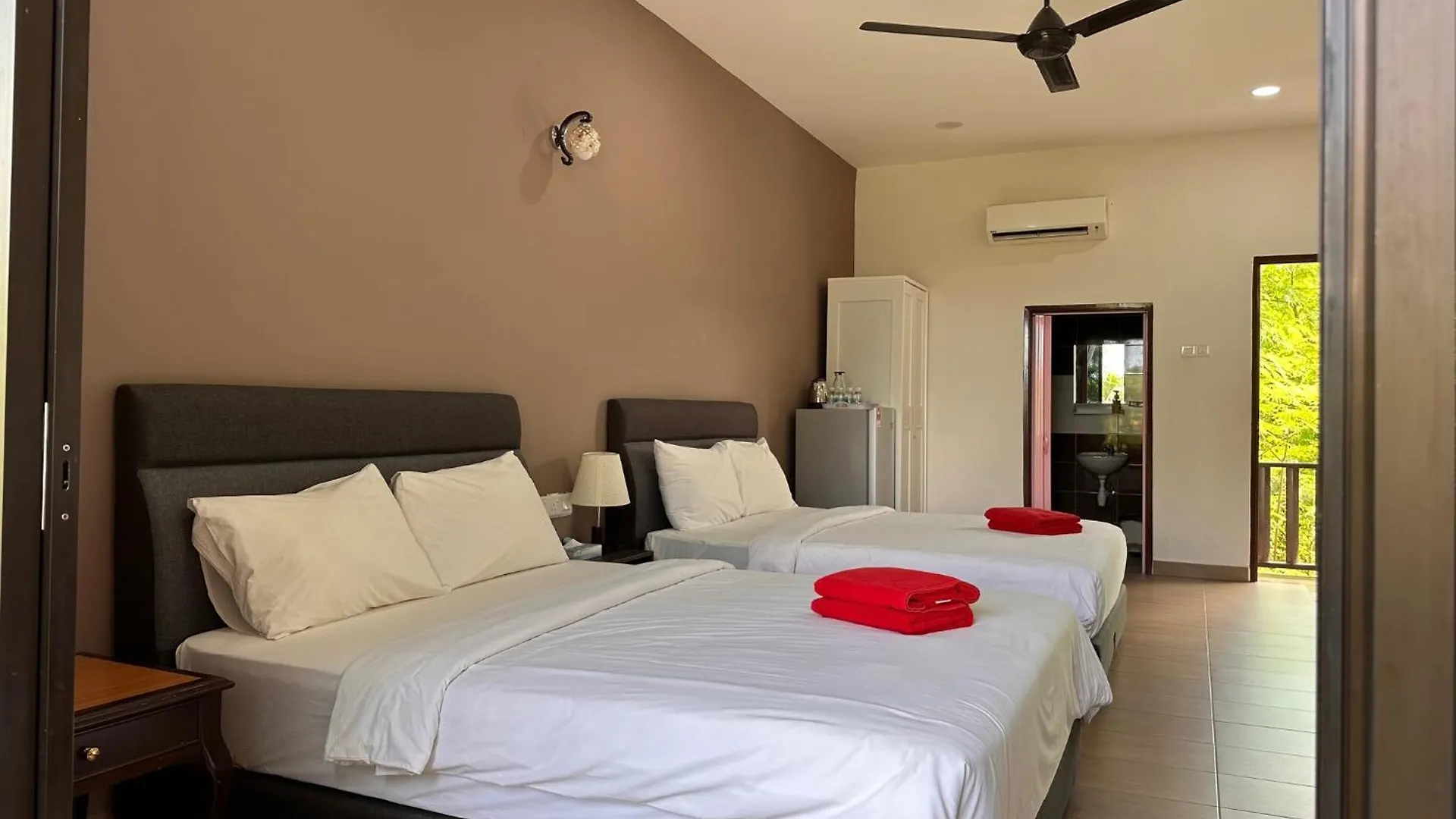 Séjour chez l'habitant Red Coral Cottage Langkawi